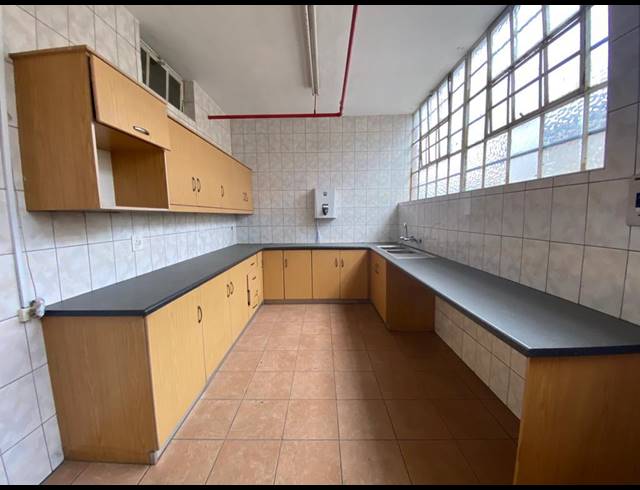 4,302M² WAREHOUSE FOR SALE IN INDUSTRIA WEST
